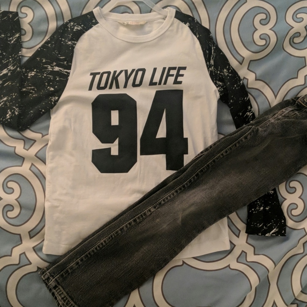 ⭐H &M / Old Navy⭐ Boys outfit, distressed jeans!